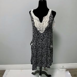 NWT Gray Floral Arabian Nights Chemise  -S